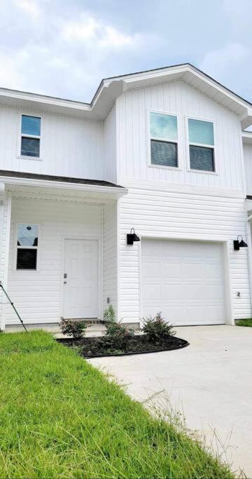 Brand New House In Pensacola,Ev Connector Available Exterior foto